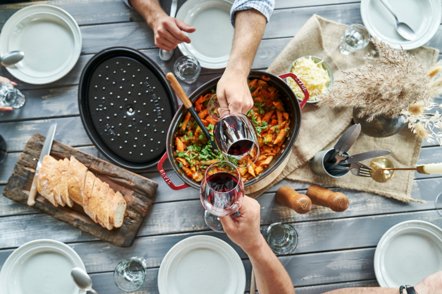 Staub Gietijzeren braadpan ovaal Ø 29 cm kers