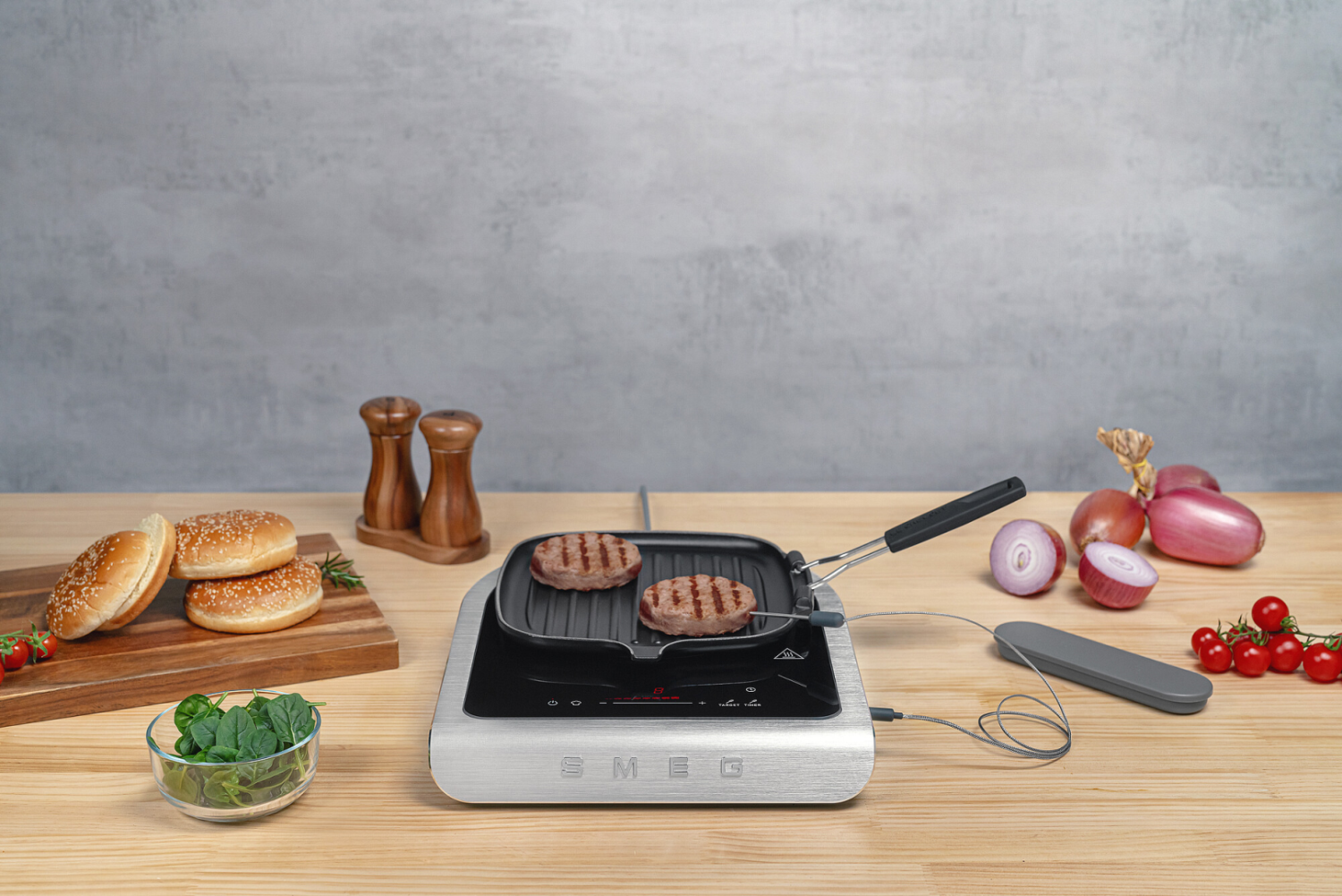 Smeg Inductie kookplaat Vrijstaand Wit Mat