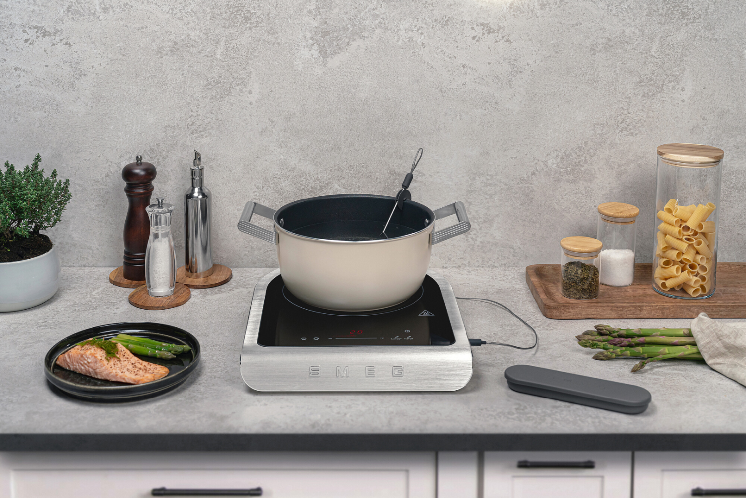 Smeg Inductie kookplaat Vrijstaand Zwart