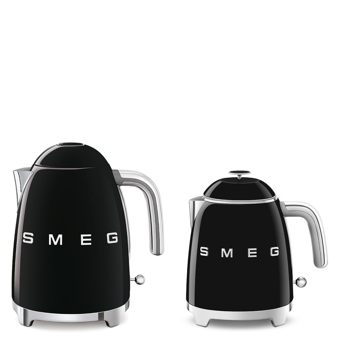Smeg Mini Waterkoker Zwart KLF05BLEU