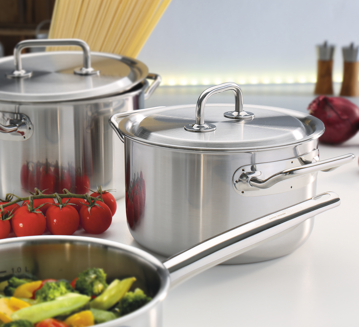 Spring Brigade Premium Kookpan 18 cm 2,7L