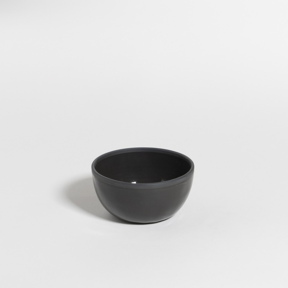The Table Atelier Kom Ø 13 cm Black Olive