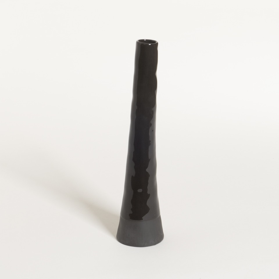 The Table Atelier Vaas 6x22,5 cm Black Olive