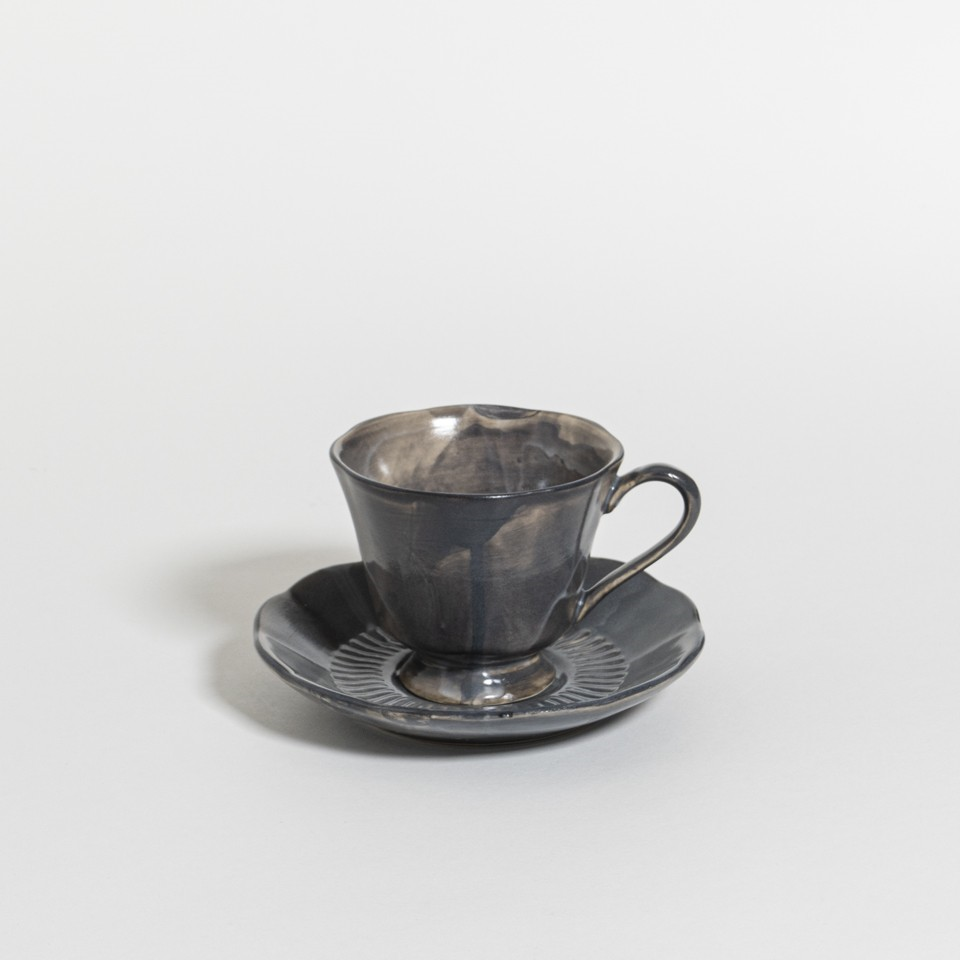 The Table Attic Kop en Schotel 140 ml Poppy Seed