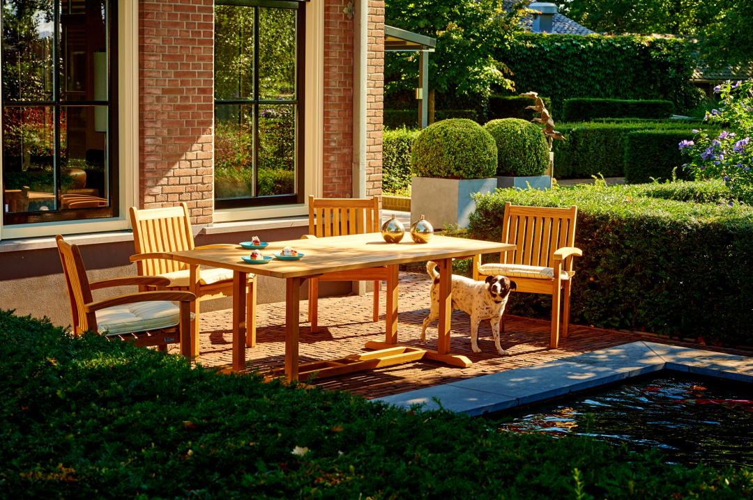 Traditional Teak Victoria Stapelbarestoel