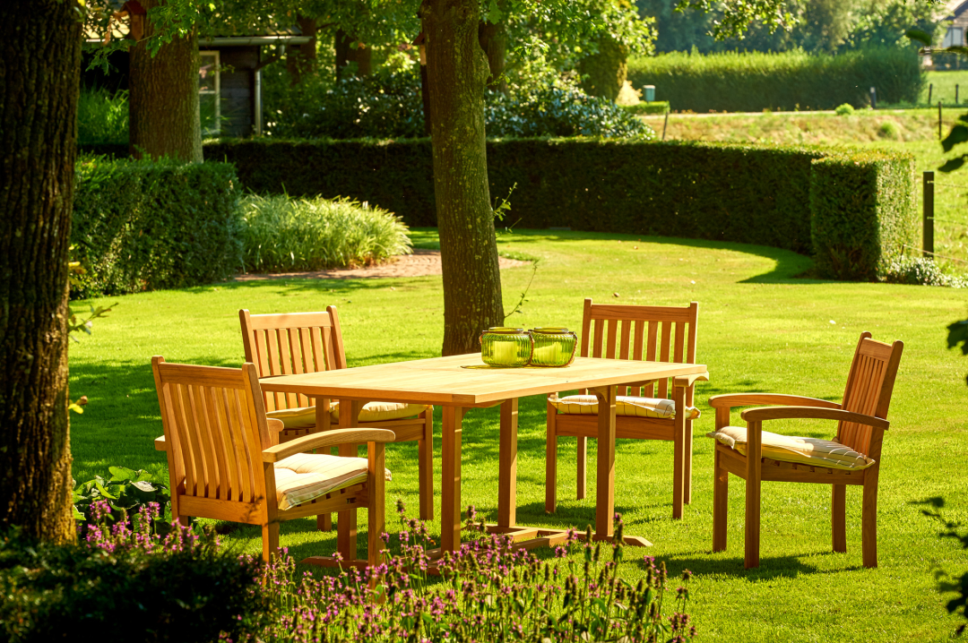 Traditional Teak Victoria Stapelbarestoel