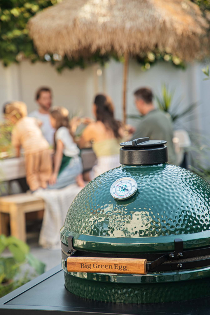 Big Green Egg Large + Frame + Wielen