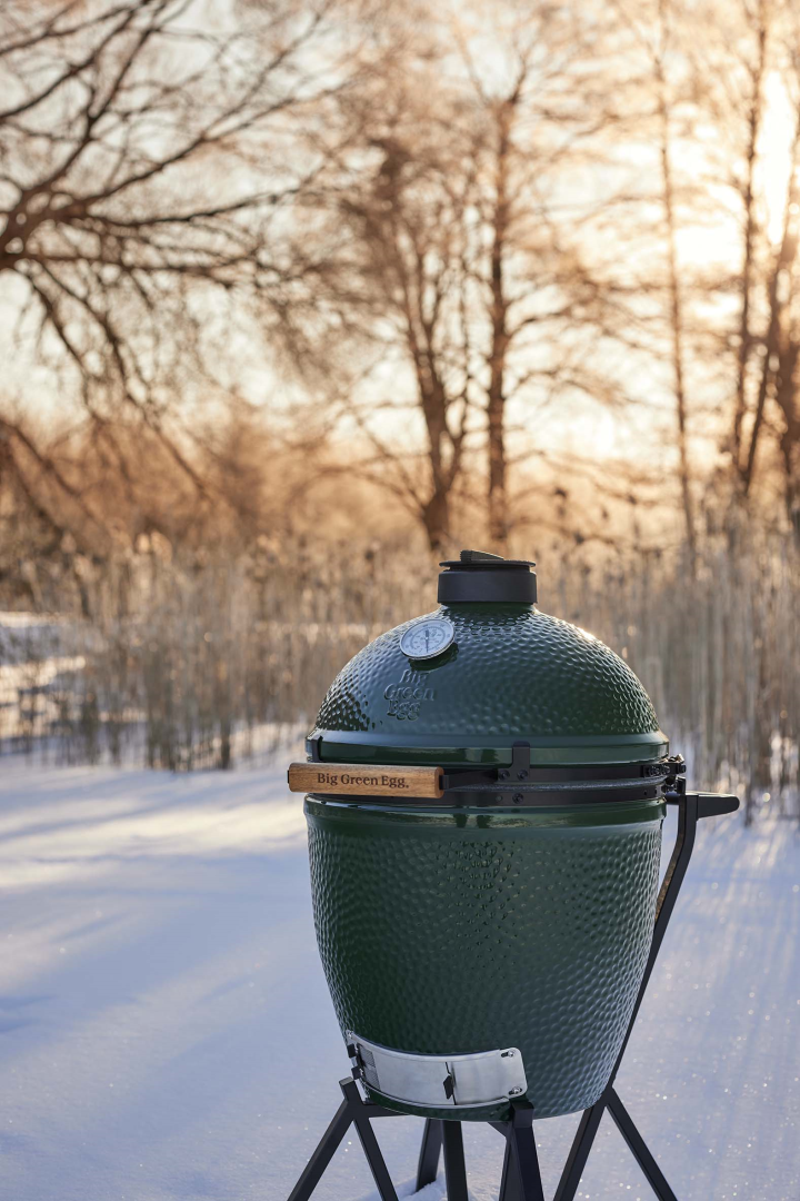 Big Green Egg Large+ intergrated nest + Handler + Cover