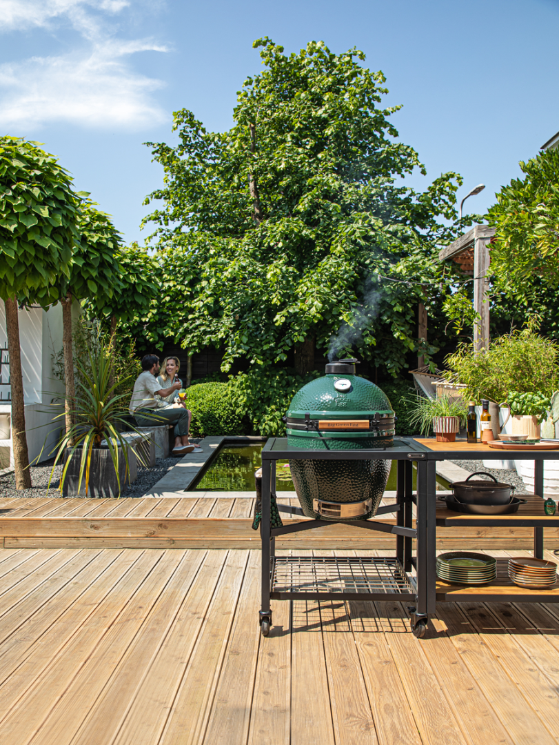 Big Green Egg Medium + Frame + Expansion Frame SS-Wood-Grid + Wielen