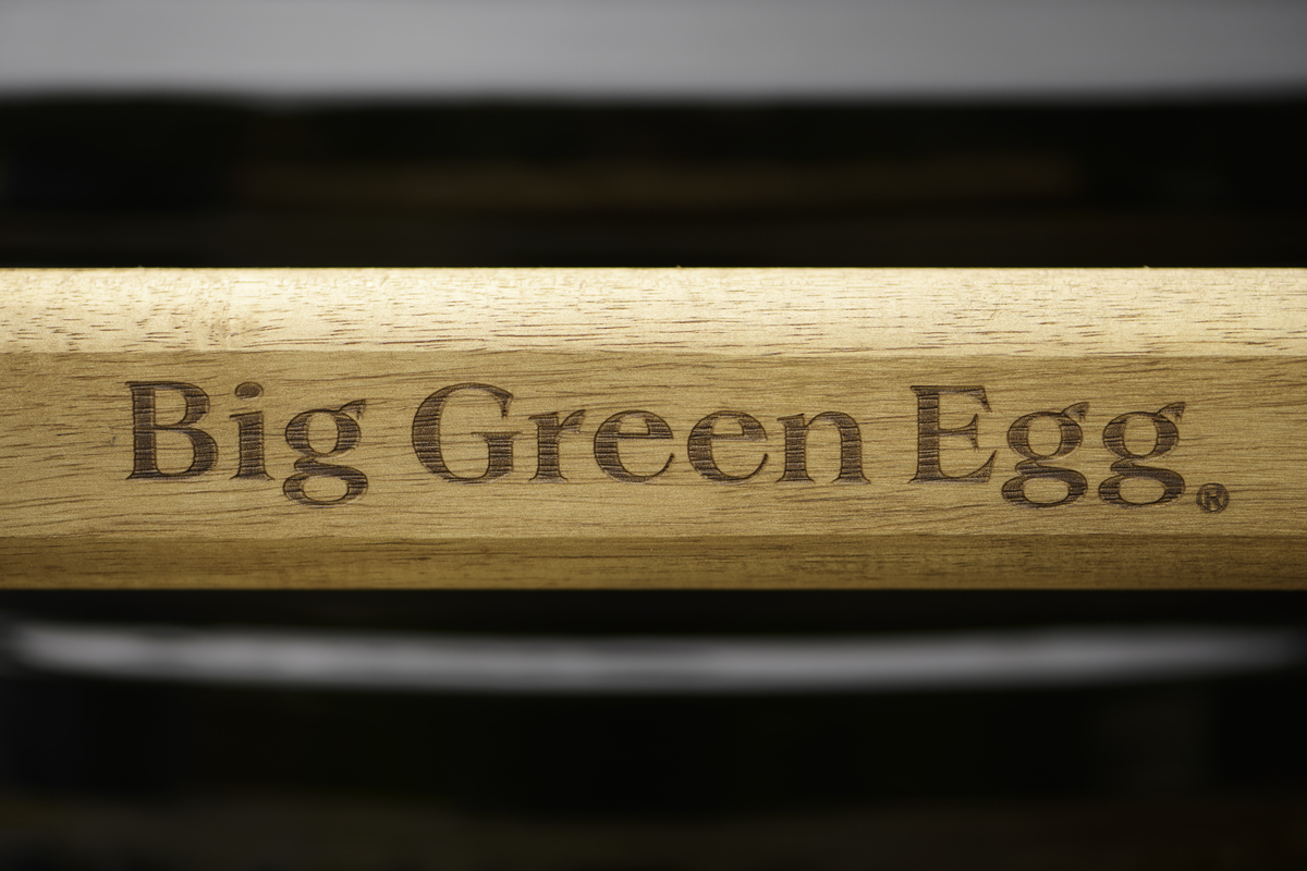 Big Green Egg The Onyx Large Outdoor Kitchen