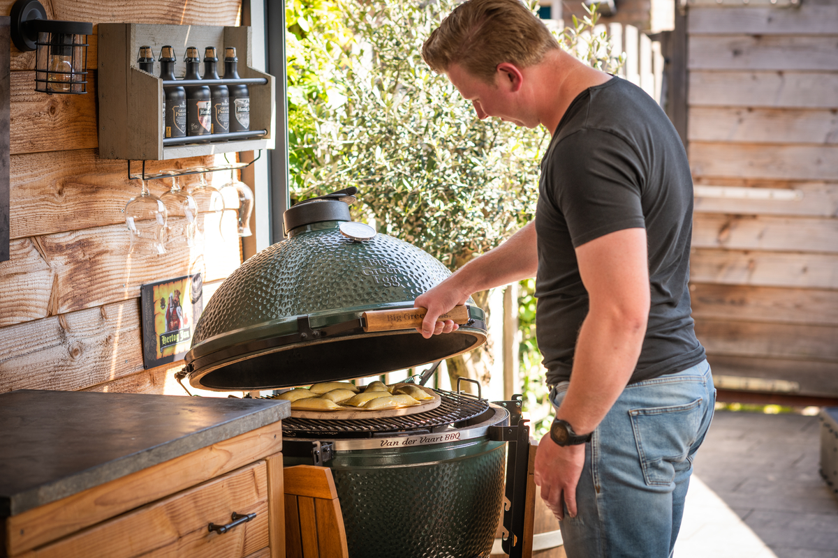Big Green Egg XLarge + Integratted Nest + Handler + Mates