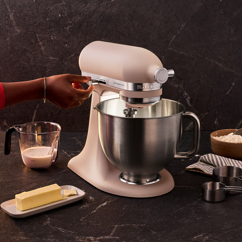 KitchenAid Artisan Plus Mixer 4,7L Feather Pink 5KSM50PKVEFT