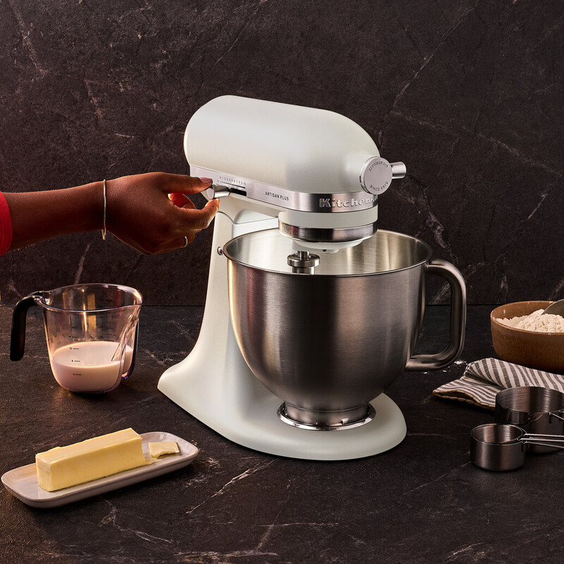 KitchenAid Artisan Plus Mixer 4,7L Porcelain White 5KSM50PKVEPL