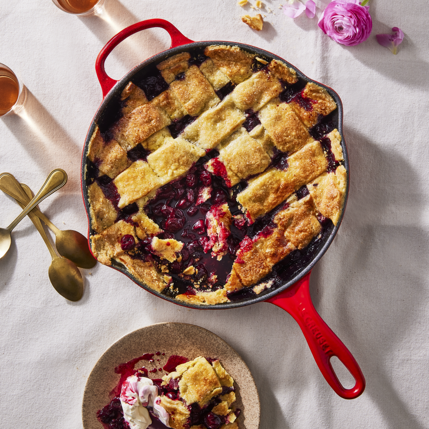 Le Creuset Koekenpan Skillet Signature rond Kersenrood 30cm