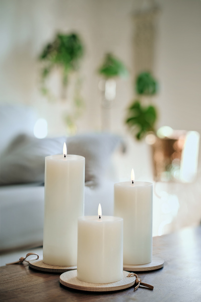 Led Kaars Nordic White 7.8x20 cm