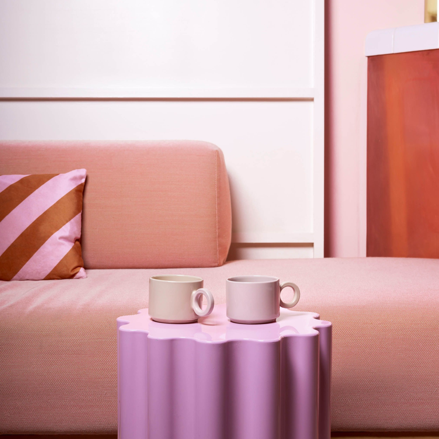 Ona Beker met oor- grijs/beige