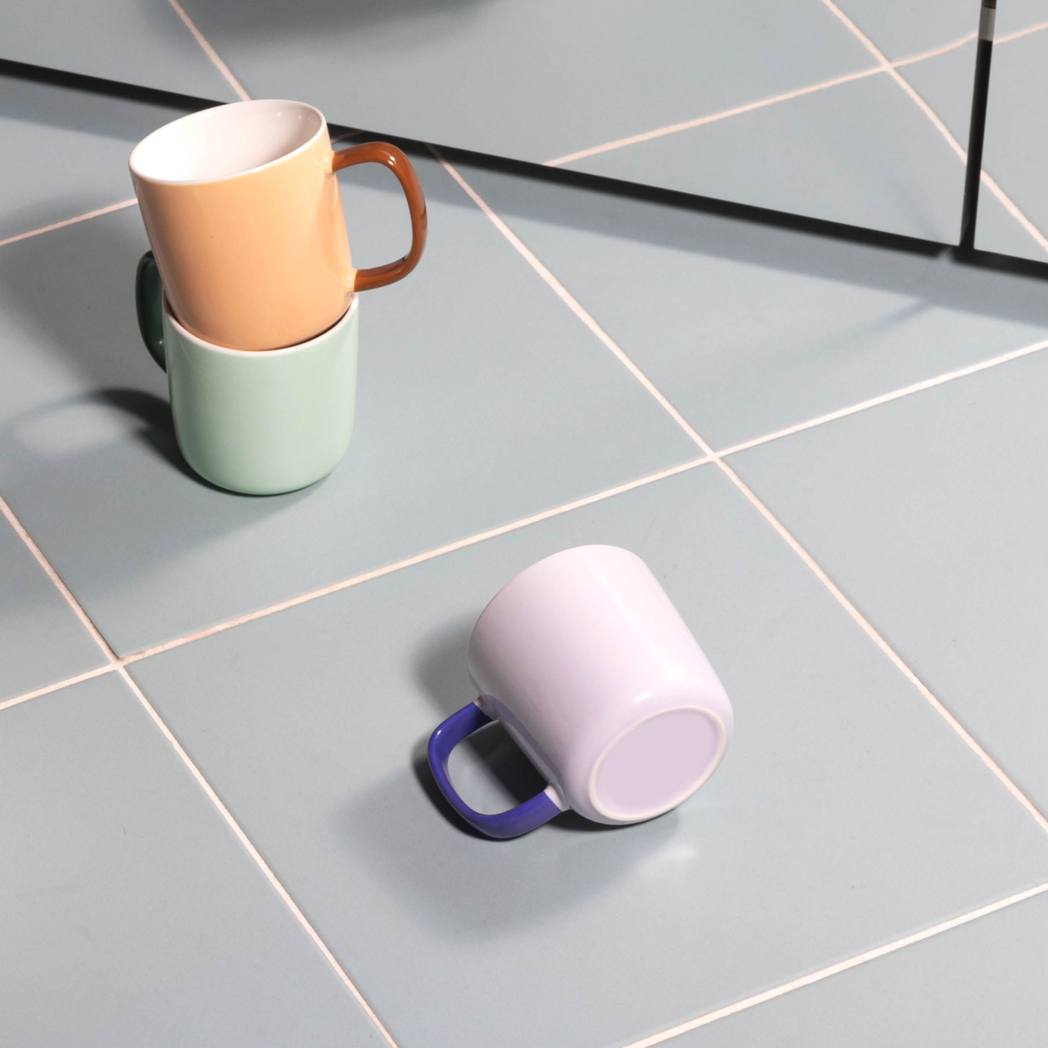 Ona Beker met oor - paars