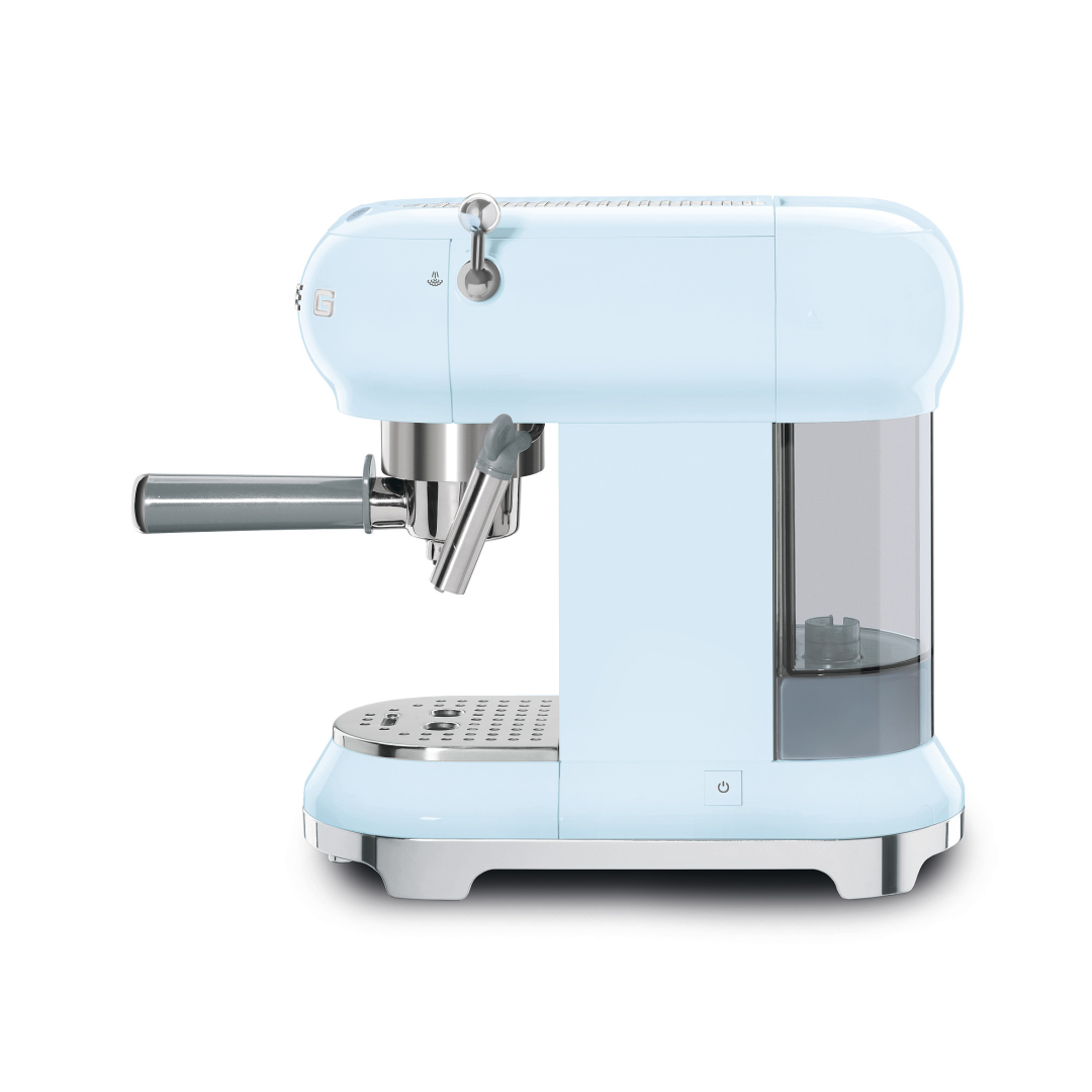 Smeg Espressomachine Pastelblauw ECF01PBEU